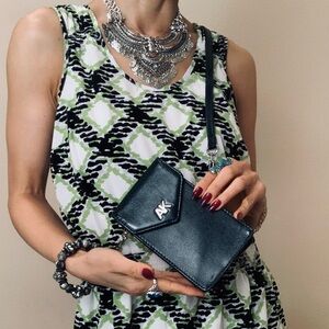 Almost new Anne klein phone bag